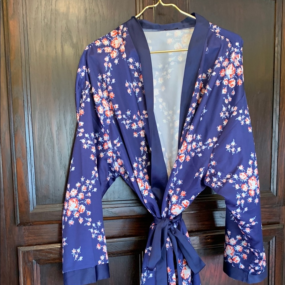 *4/$20* Floral Navy Kimono Robe by Morgan Lane x FabFitFun